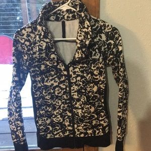 Lulu lemon fleece lined jacket